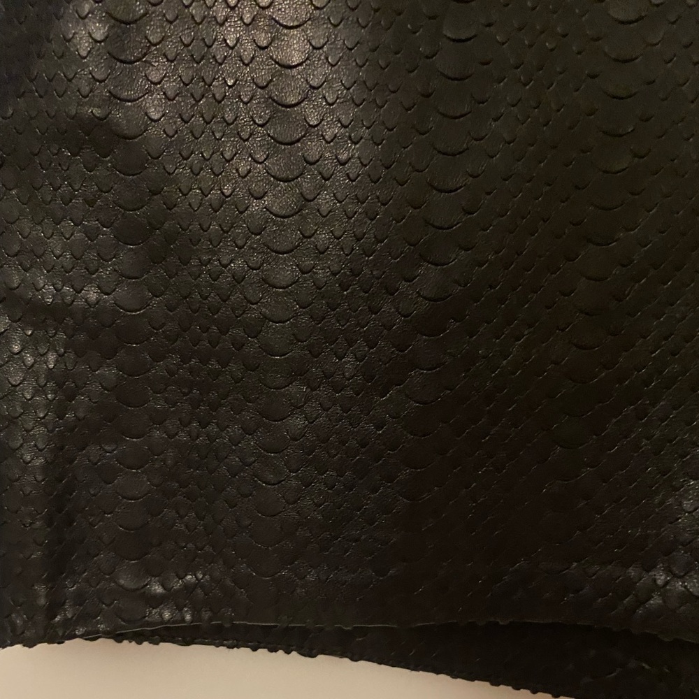 NWT J Brand Black Leather Shorts - Picture 12 of 13
